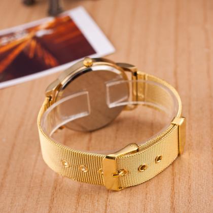 Golden Alloy Strap Personality Watch