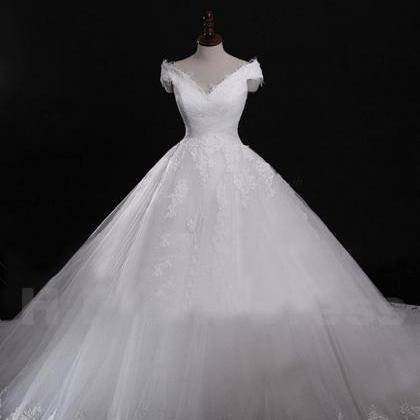 Bateau Neckline A-line Lace Appliqué Wedding Gown..