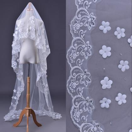 White Lace Wedding Veil Long Lace Hem One Layer 3..