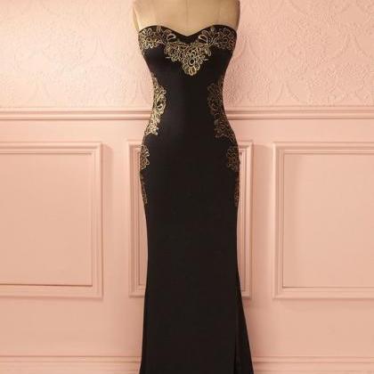 Custom Made Black Sweetheart Neckline With Floral..