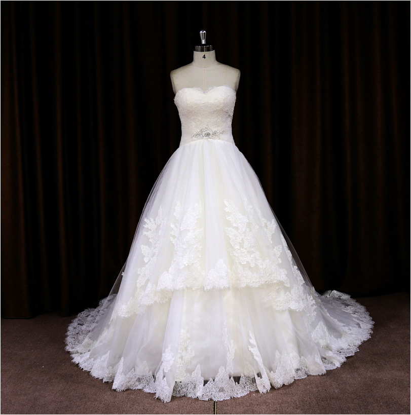Princess Sweetheart Chapel Train Ball Gown Wedding Dress With Beaded Bodice
