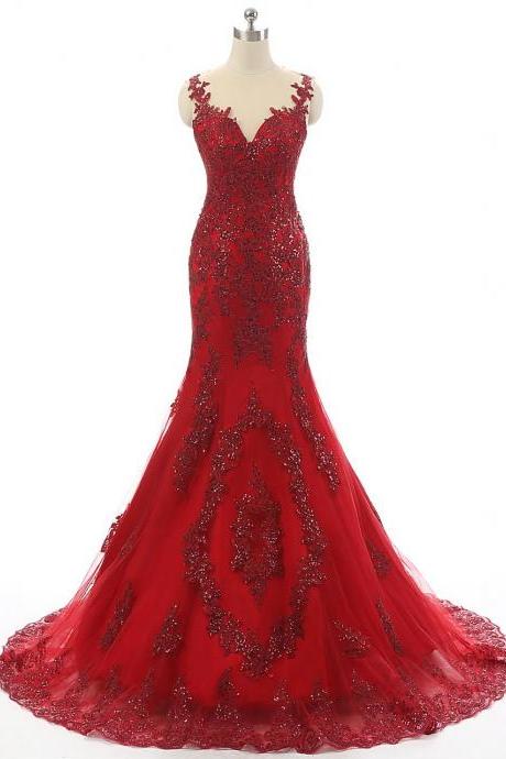 Lace Applique Floor Length Mermaid Tulle Gown Featuring Spaghetti Straps Sweetheart Bodice